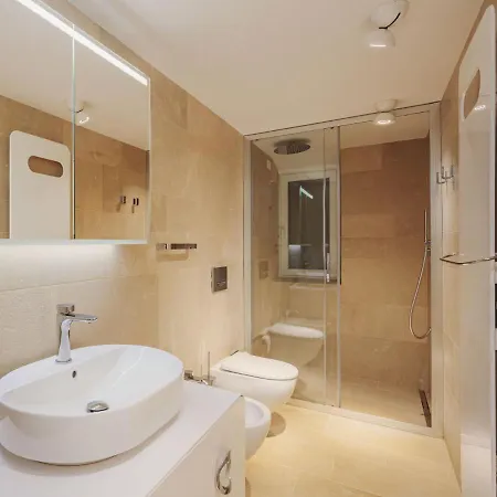 Апартаменти Sea Design By Interhome В'яреджо